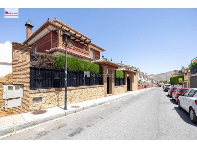 Chalet en venta en Monachil photo 0