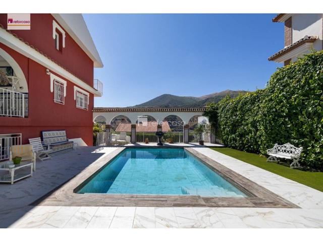 Chalet en venta en Pinos Genil photo 0