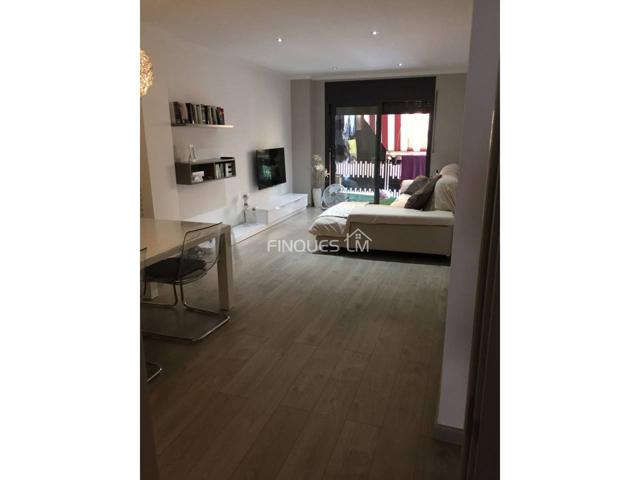 Bonito piso en venta en centro de Tordera photo 0