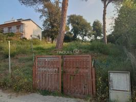 Se vende terreno en urbanización de Tordera photo 0