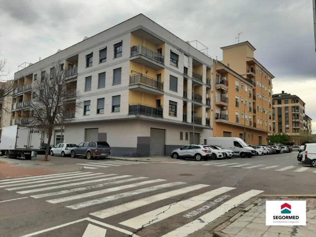 Local comercial en venta en Segorbe photo 0