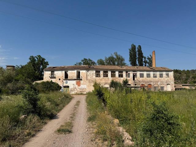 Venta de edificio singular: La Papelera de Soneja. Historia, naturaleza y una inversión con gran potencial photo 0