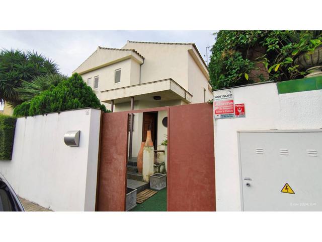 Chalet unifamiliar en venta en Nuevo Bulevar photo 0