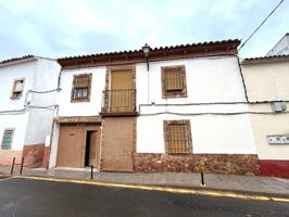 Casa de pueblo en venta en Calle San Antonio, Alcazar de San Juan photo 0