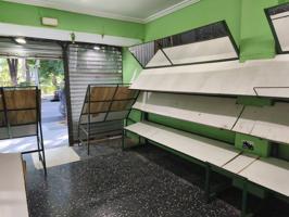 Local en alquiler en Calle de Illescas, Aluche, Latina, Madrid photo 0