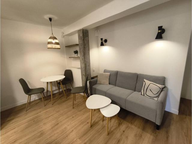 Piso en venta en Opañel, Carabanchel, Madrid photo 0