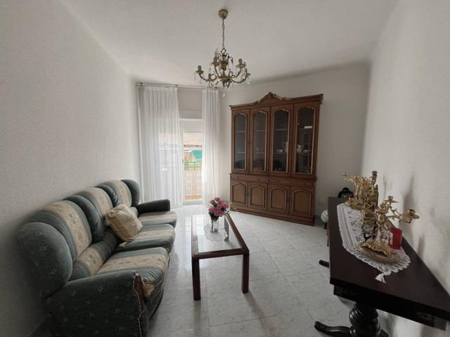 Piso en venta en Abrantes, Carabanchel, Madrid photo 0