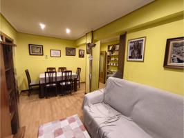 Piso en venta en Calle de Illescas, Aluche, Latina, Madrid photo 0