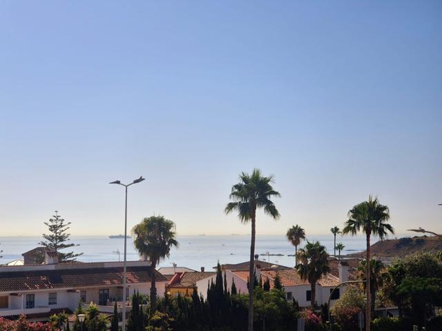 Vivir Frente al Mar: Exclusiva Casa en San García con Terrazas Panorámicas photo 0