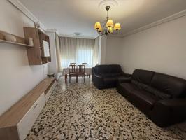 🏡 Piso de 3 Dormitorios en Zona Reconquista – ¡Ideal para Reformar a Tu Gusto! photo 0