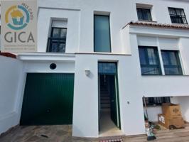 125 m² construidos, cuatro habitaciones en San garcia. photo 0