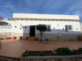 Casa En venta en La Bisbal Del Penedès photo 0