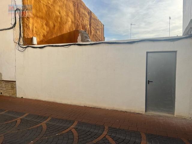 Terreno Urbanizable En venta en La Bisbal Del Penedès photo 0