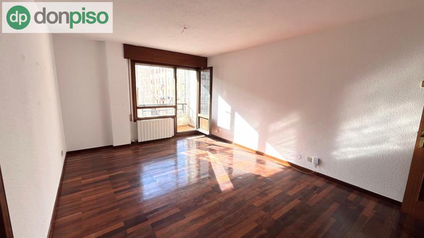 Piso En venta en Santander photo 0