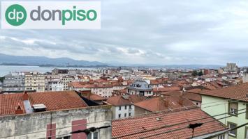 Piso En venta en Santander photo 0