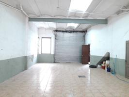 Casa adosada en venta en Caputxins-Santa Clara-Hospital photo 0