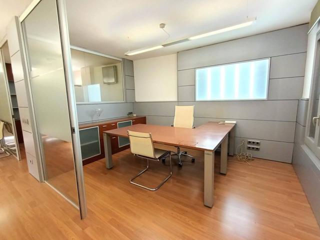 OFICINAS en venta photo 0