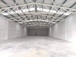 Nave comercial en venta en P.I. MAS BEULO photo 0