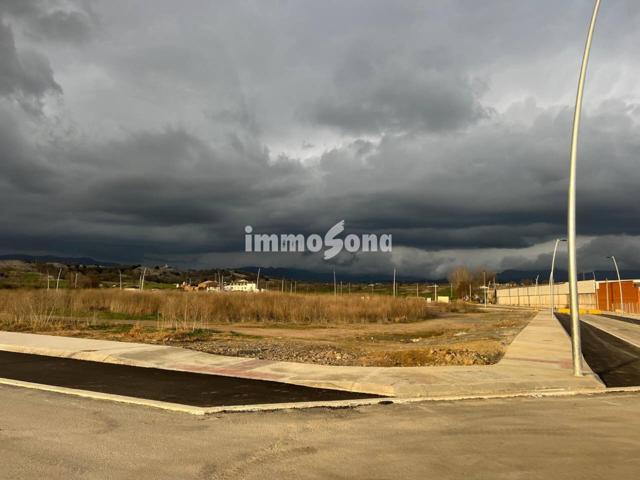 Parcela industrial en venta en Manlleu photo 0