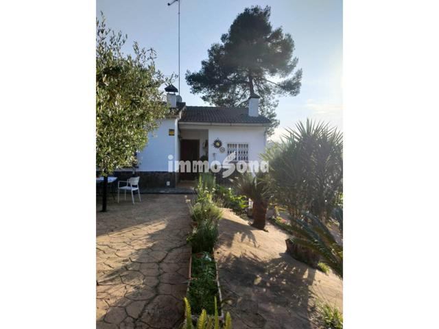 Casa en venta en Lliçà de Vall photo 0
