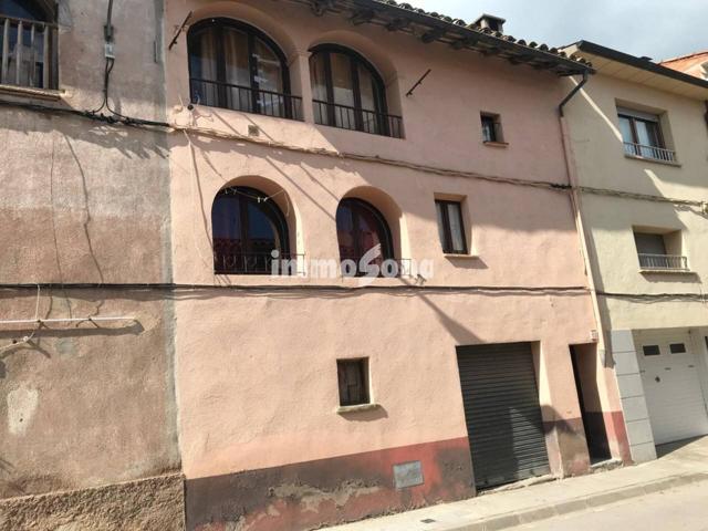 Casa en venta en Santa Eulàlia de Riuprimer photo 0