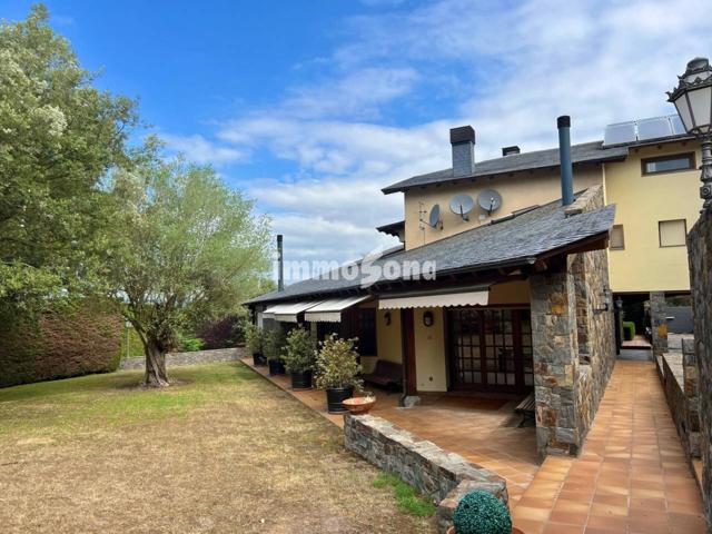Torre en venta en Montanyà, Seva photo 0