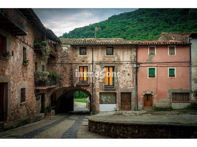 Casa en venta en Sant Privat d'en Bas photo 0