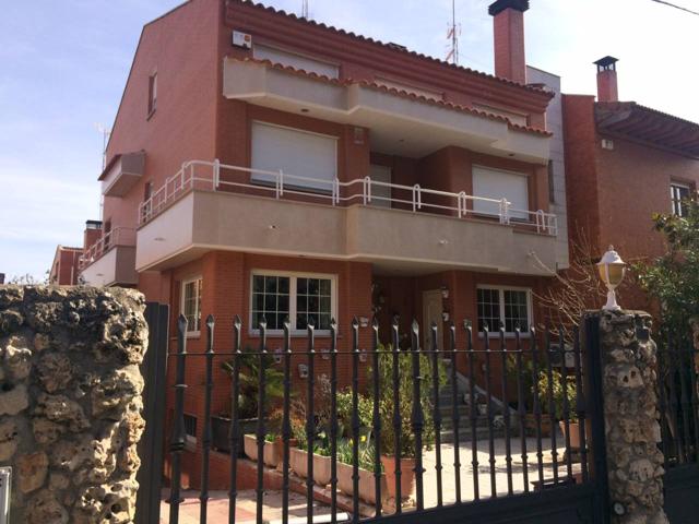 Casa unifamiliar en venta en Constitución-Balconcillo photo 0