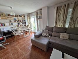 Se vende chalet de esquina en Tórtola de Henares, listo para entrar a vivir. photo 0
