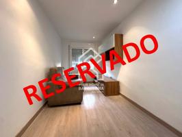 Piso en venta en La Prosperitat photo 0