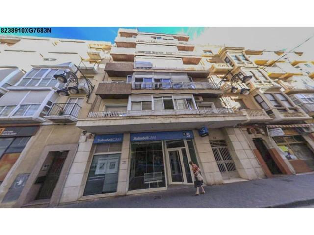 Local en venta en Casco Antiguo photo 0