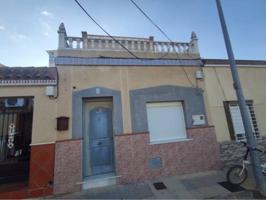 Casa adosada en venta en Escombreras-Alumbres photo 0