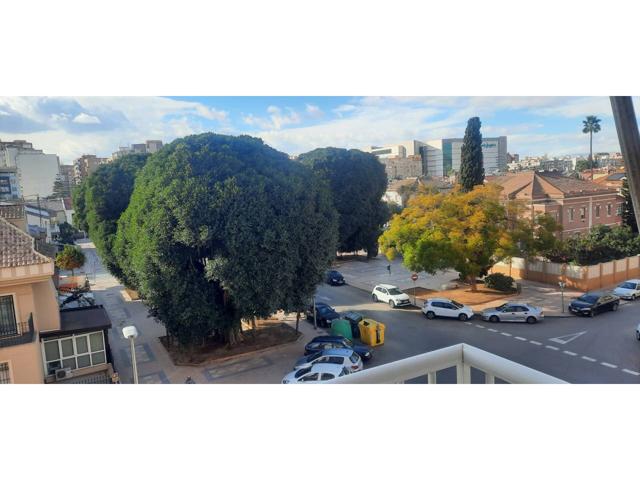 ¡Fantástico piso en venta en Cartagena, en la zona del Ensanche! photo 0
