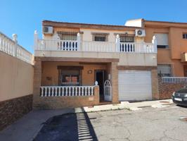 Venta de chalet adosado en Cartagena photo 0