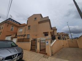 Venta de una villa en La Unión photo 0