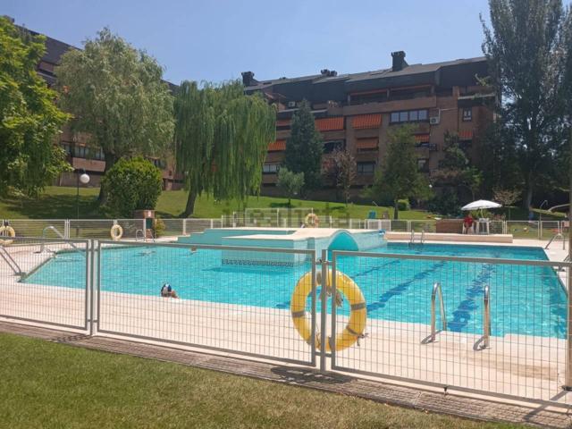 VENTA DE PISO EN LAS ROZAS ZONA EL BURGO photo 0