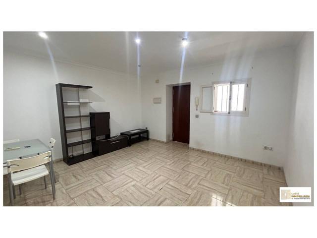 Piso en venta en Cádiz Capital, zona Plaza Mentidero photo 0