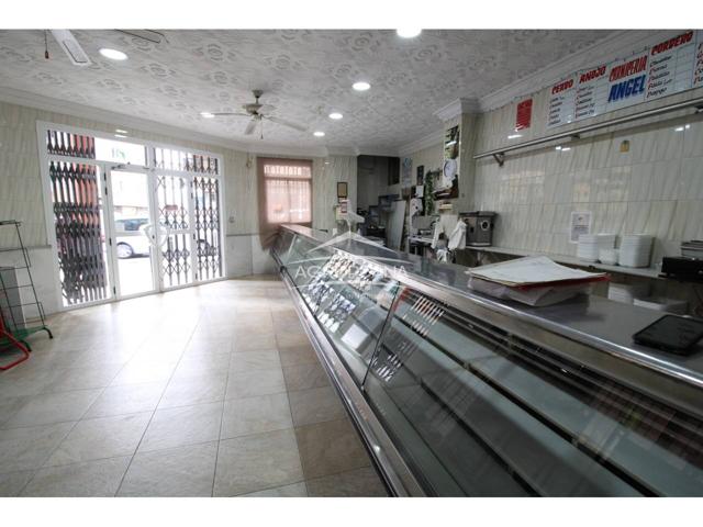 Local en venta. photo 0