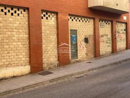 Local comercial en alquiler photo 0