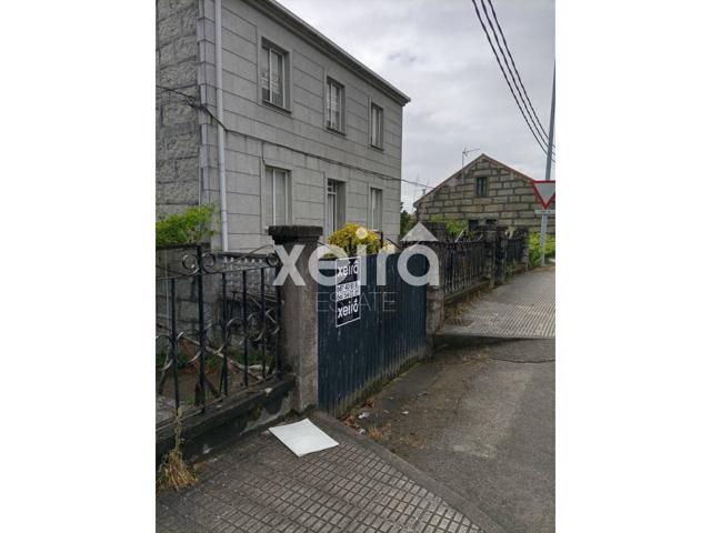 Casa en venta en Vilagarcía de Arousa photo 0