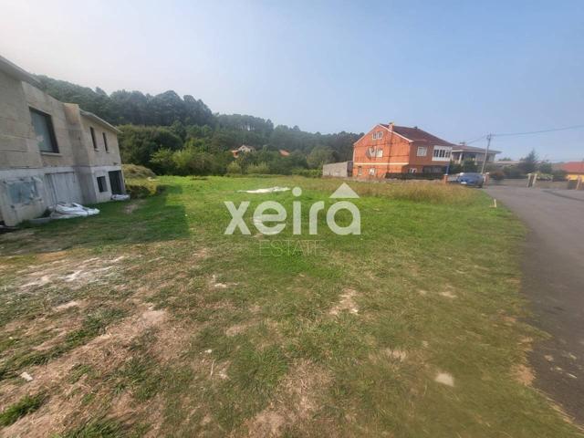 Venta de terreno en Vilagarcía de Arousa photo 0