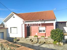 Venta de casa unifamiliar en Vilanova de Arousa photo 0