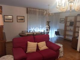 Venta de piso en Vilagarcía de Arousa photo 0