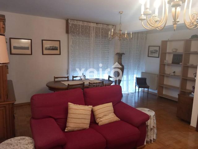 Venta de piso en Vilagarcía de Arousa photo 0