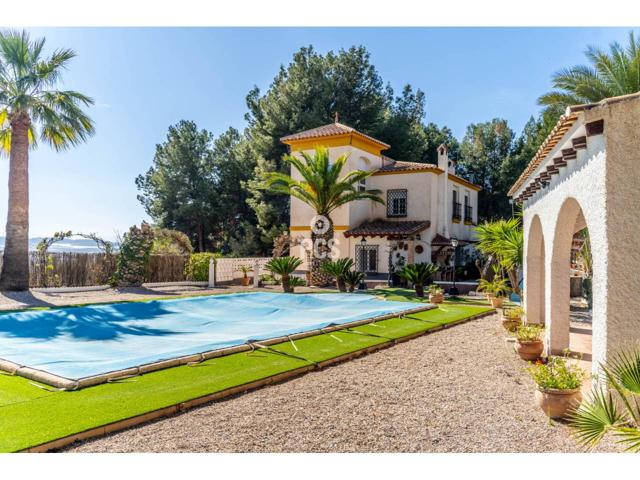 Chalet en venta en Totana photo 0