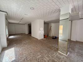 Local comercial en venta en Totana photo 0