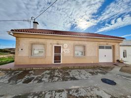 Casa en venta en Totana photo 0