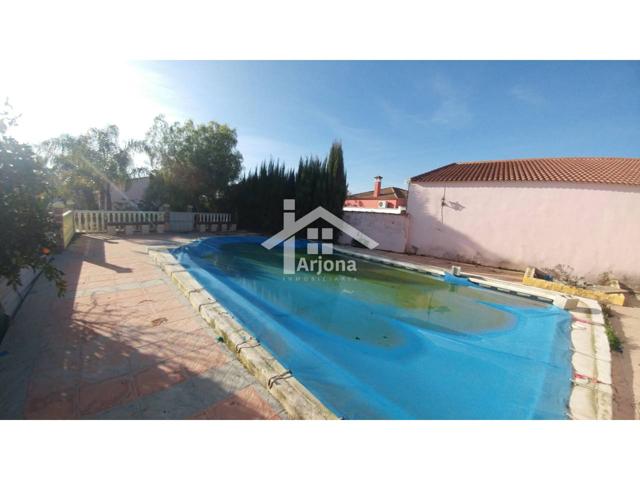 Chalet en venta en Monturque photo 0