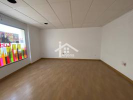 Local en alquiler en Lucena photo 0