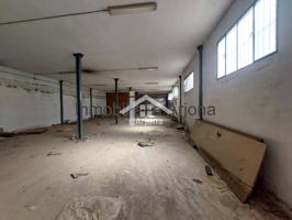 Nave industrial en alquiler en Lucena photo 0